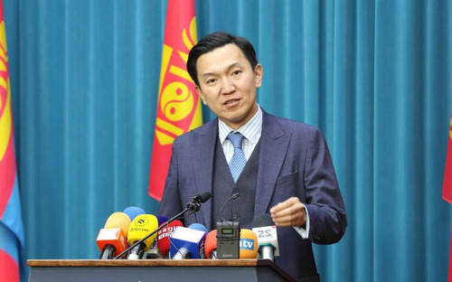 Н.Учрал: Үгэнд орохгүй дарга нарыг би мэднэ